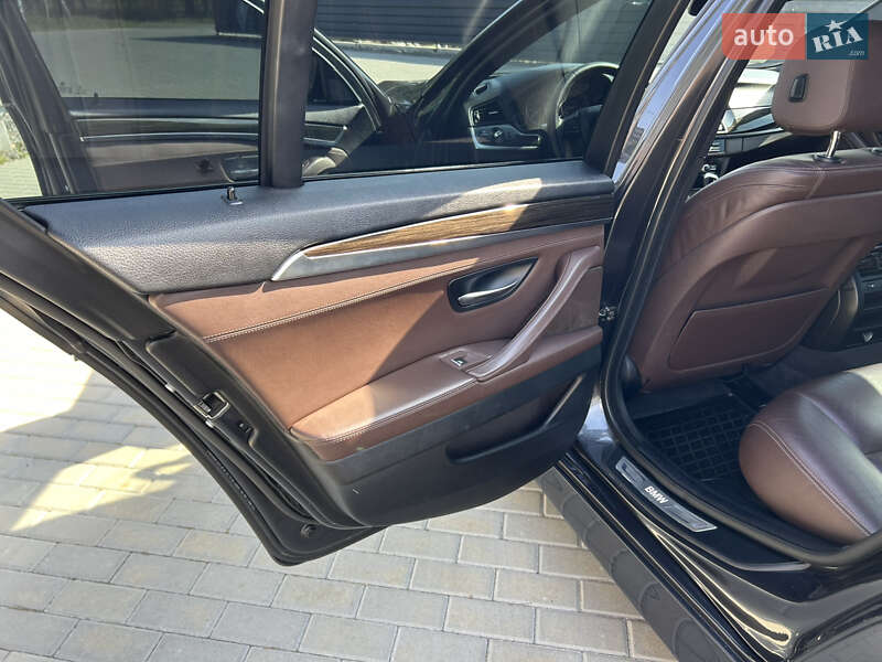 Седан BMW 5 Series 2015 в Черкассах