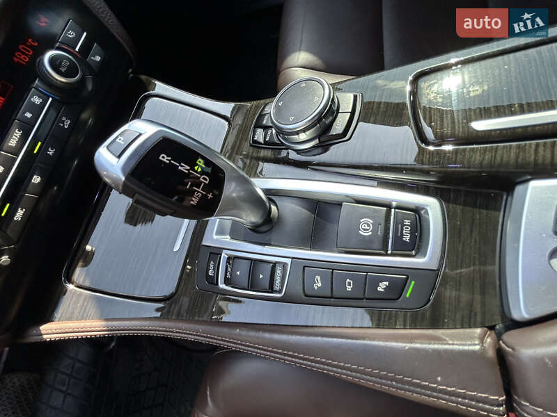 Седан BMW 5 Series 2015 в Черкассах