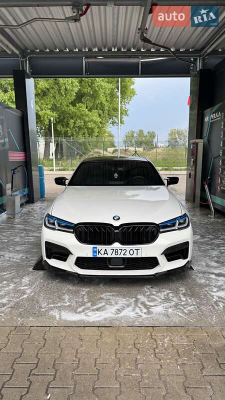 Седан BMW 5 Series 2017 в 