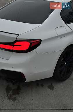 Седан BMW 5 Series 2017 в 
