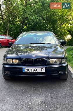 Седан BMW 5 Series 1999 в Рівному