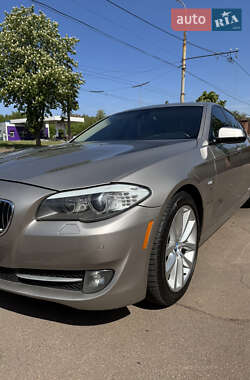 Седан BMW 5 Series 2011 в 