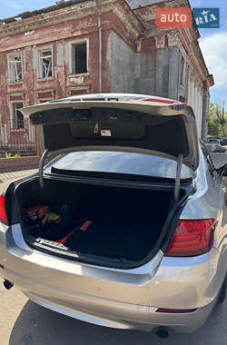 Седан BMW 5 Series 2011 в 