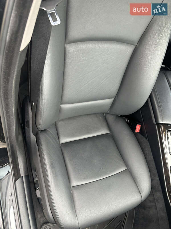 Седан BMW 5 Series 2015 в Львове