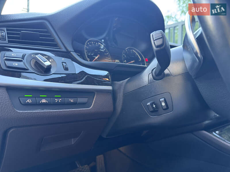Седан BMW 5 Series 2016 в Запорожье