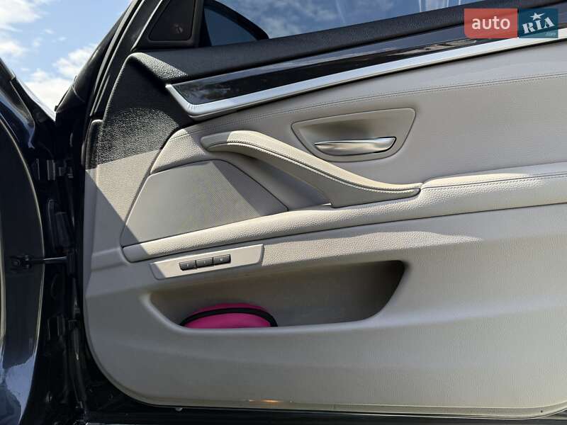 Универсал BMW 5 Series 2012 в Дубно