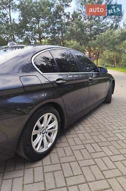 Седан BMW 5 Series 2014 в 