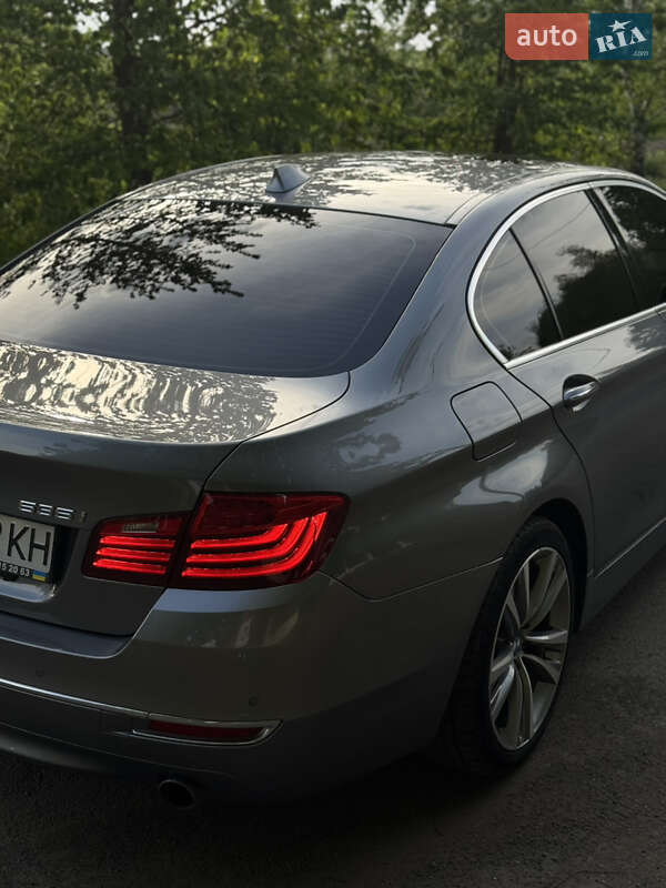 Седан BMW 5 Series 2015 в Умани