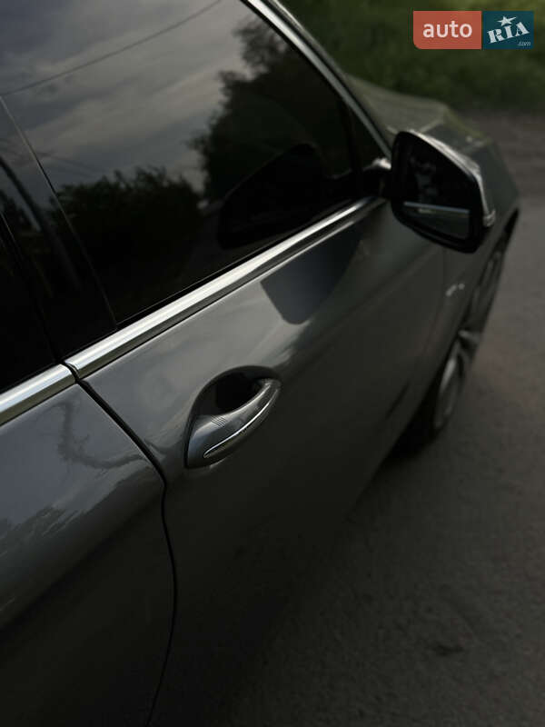 Седан BMW 5 Series 2015 в Умани