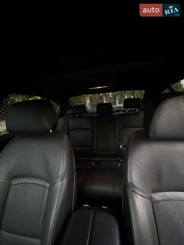 Седан BMW 5 Series 2015 в Умани