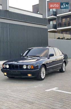 Седан BMW 5 Series 1991 в Черкассах