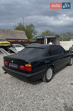 Седан BMW 5 Series 1993 в 