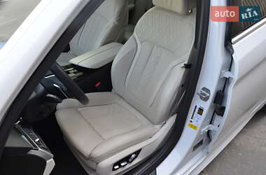 Седан BMW 5 Series 2019 в 