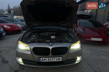 Седан BMW 5 Series 2012 в 