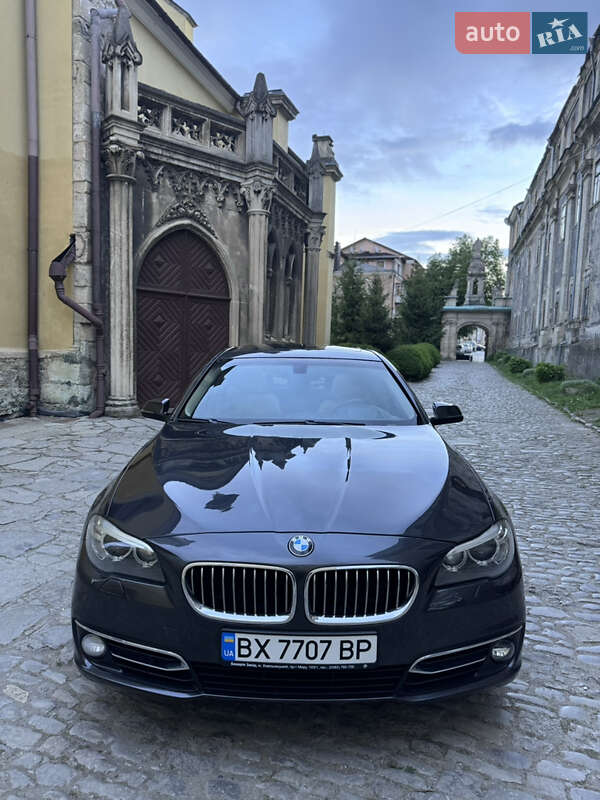 Седан BMW 5 Series 2013 в Каменец-Подольском