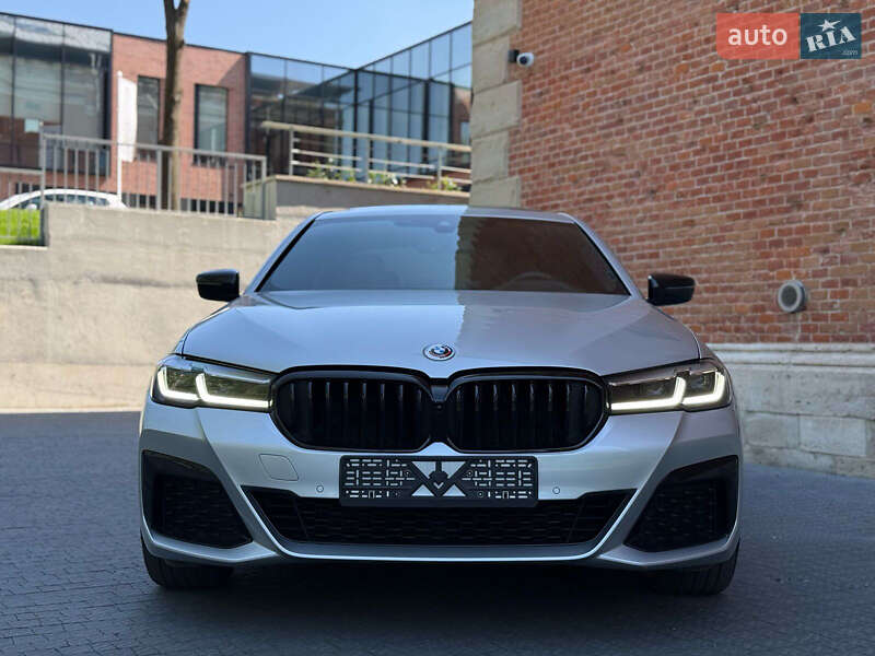 Седан BMW 5 Series 2021 в 