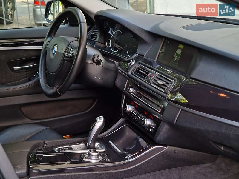 Универсал BMW 5 Series 2013 в Одессе