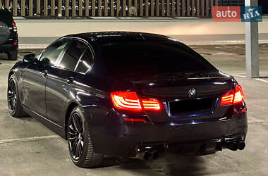 Седан BMW 5 Series 2010 в 