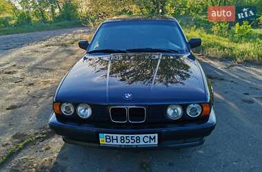 Седан BMW 5 Series 1989 в 