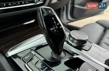 Седан BMW 5 Series 2017 в 