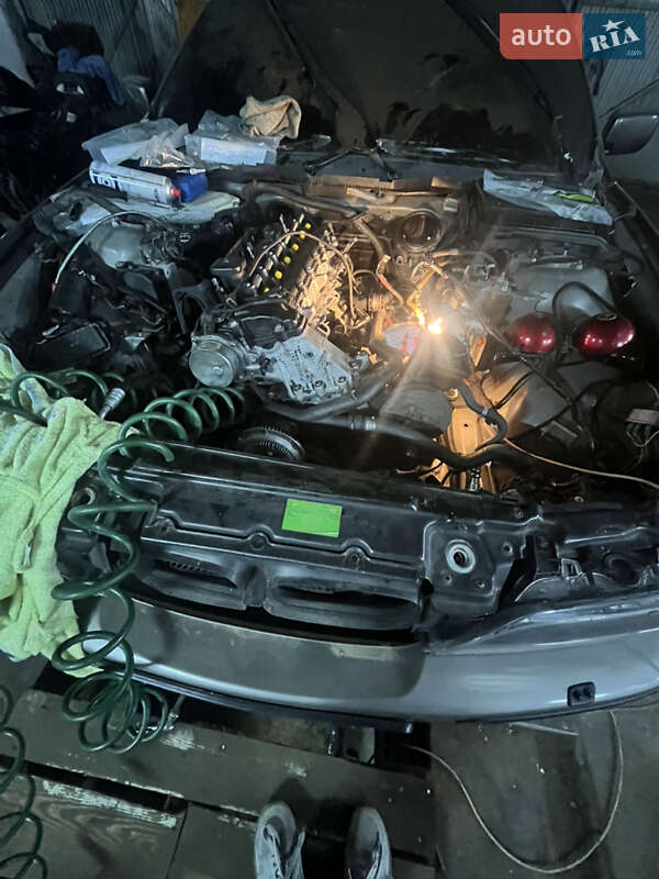 Седан BMW 5 Series 2001 в Каменке-Бугской