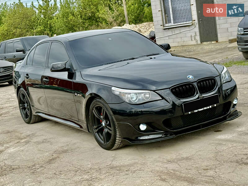 Седан BMW 5 Series 2009 в Ровно