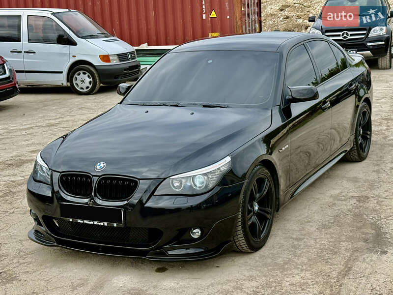 Седан BMW 5 Series 2009 в Ровно