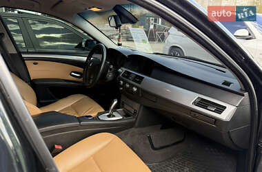 Седан BMW 5 Series 2009 в 