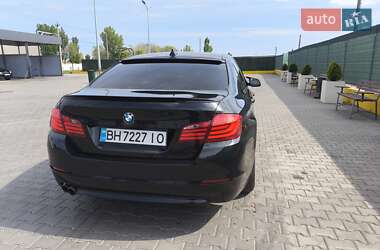 Седан BMW 5 Series 2010 в 
