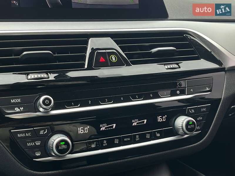 Универсал BMW 5 Series 2020 в Львове