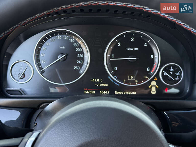 Седан BMW 5 Series 2015 в Звягеле