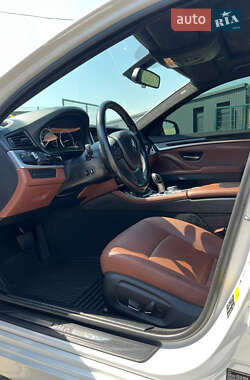 Седан BMW 5 Series 2015 в 