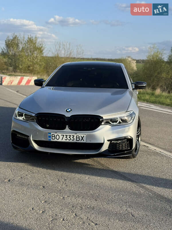 Седан BMW 5 Series 2017 в Львові