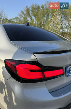 Седан BMW 5 Series 2017 в 
