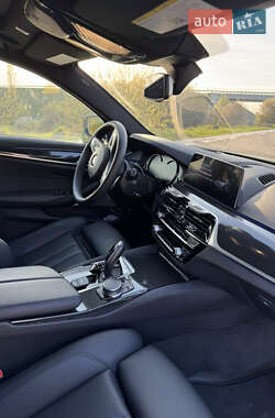 Седан BMW 5 Series 2017 в 