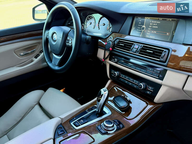 Седан BMW 5 Series 2012 в Одесі