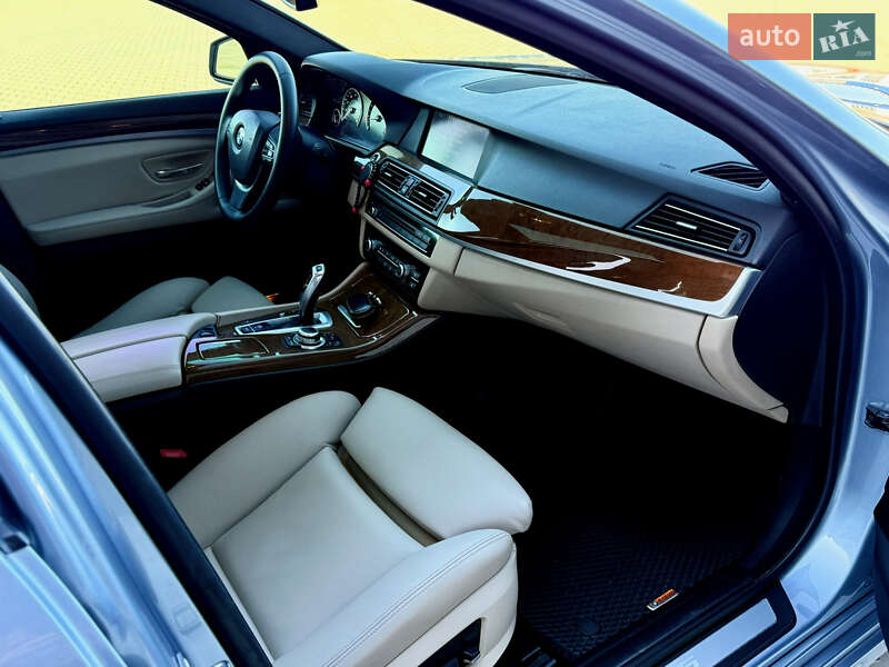 Седан BMW 5 Series 2012 в Одесі