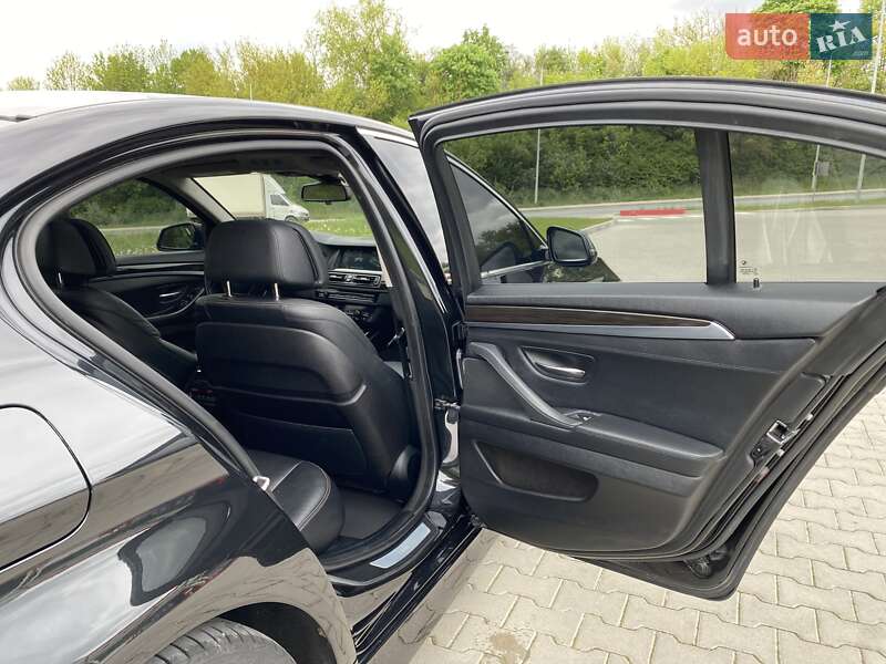 Седан BMW 5 Series 2013 в Тернополі