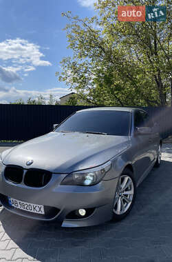 Седан BMW 5 Series 2005 в Вінниці