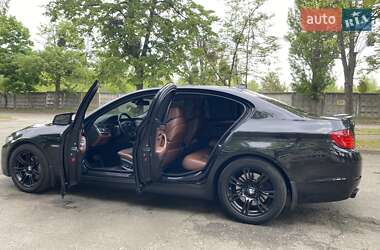 Седан BMW 5 Series 2011 в 