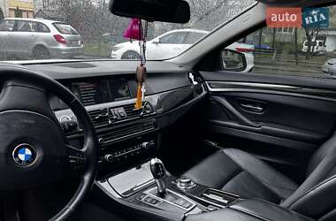 Седан BMW 5 Series 2012 в 