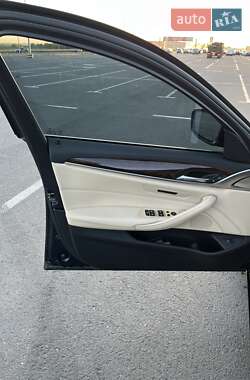 Седан BMW 5 Series 2018 в 