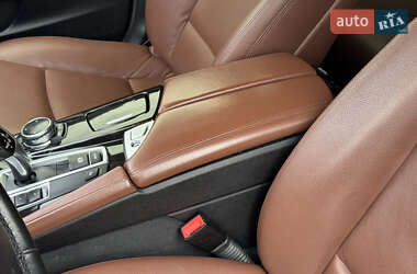 Седан BMW 5 Series 2013 в 