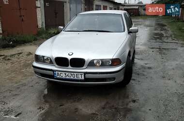 Универсал BMW 5 Series 2000 в Владимире