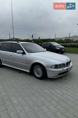 Универсал BMW 5 Series 2001 в 