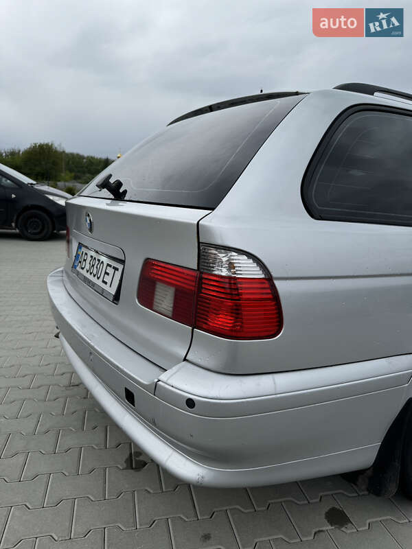 Універсал BMW 5 Series 2001 в Вінниці