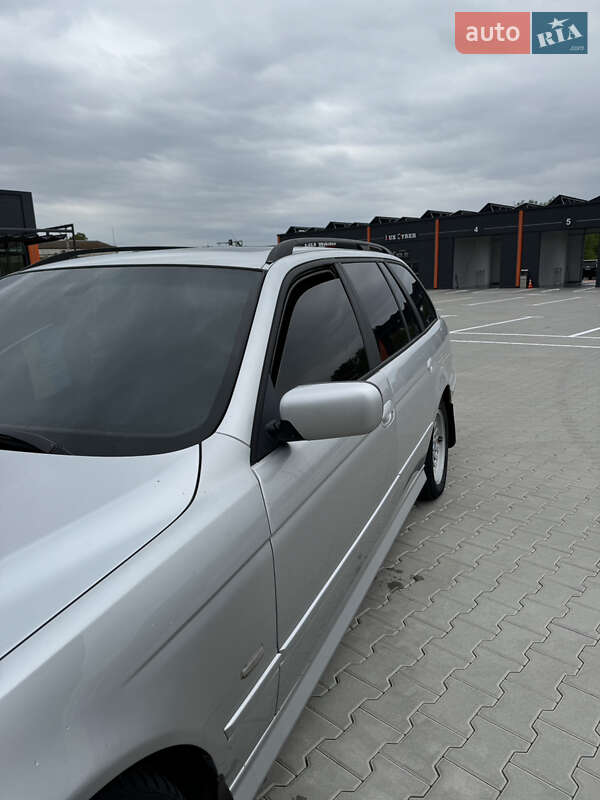 Універсал BMW 5 Series 2001 в Вінниці