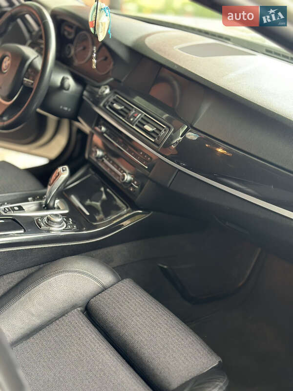 Седан BMW 5 Series 2012 в Черновцах фото 11 Седан BMW 5 Series 2012 в Черновцах