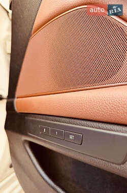 Седан BMW 5 Series 2015 в 