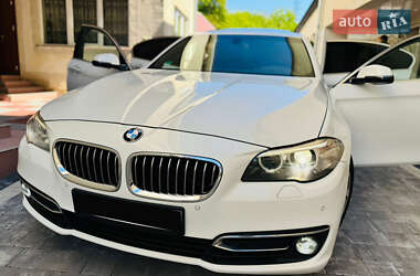 Седан BMW 5 Series 2015 в 